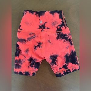 Lululemon Wunder Train Short 6”